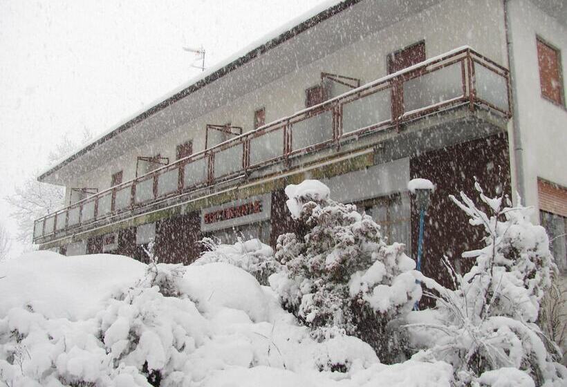 فندق Albergo La Genzianella