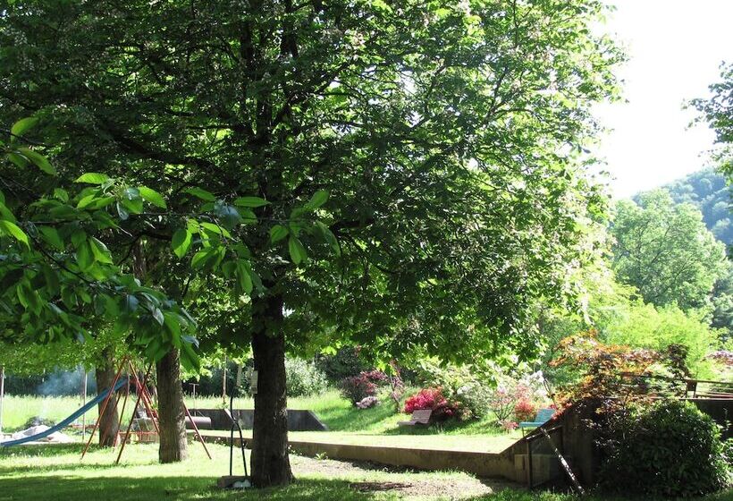 בית מלון כפרי Albergo La Genzianella