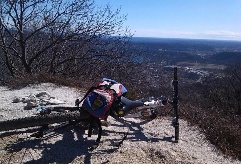 בית מלון כפרי Albergo La Genzianella