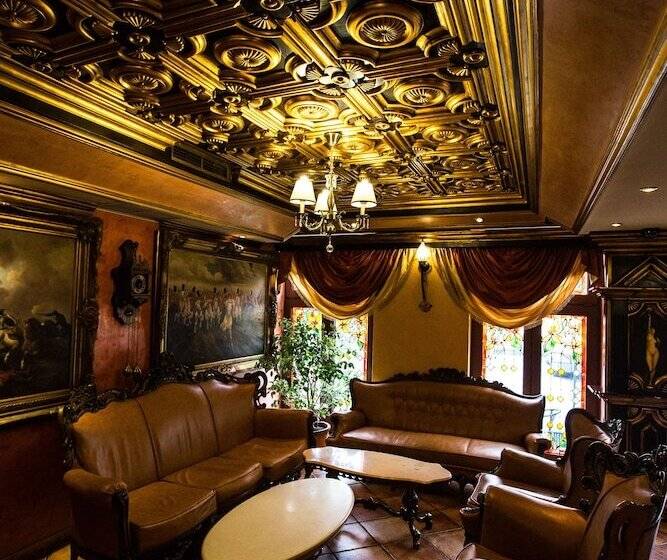 Отель Ambassador