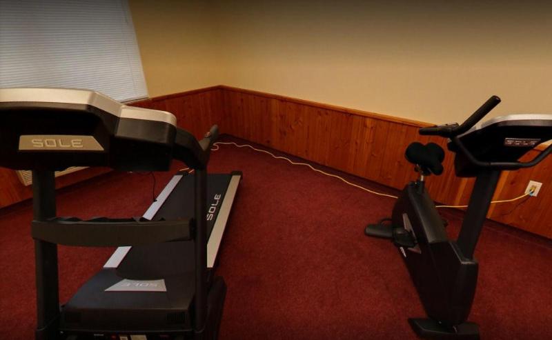 호텔 American Inn And Suites