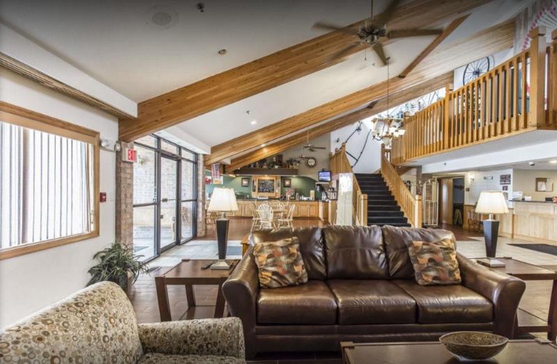 호텔 American Inn And Suites