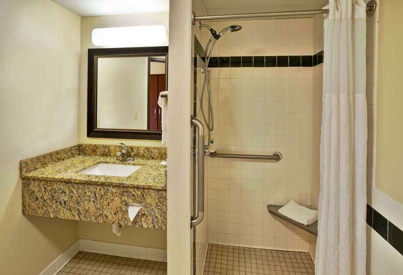 ホテル Americinn By Wyndham Baudette