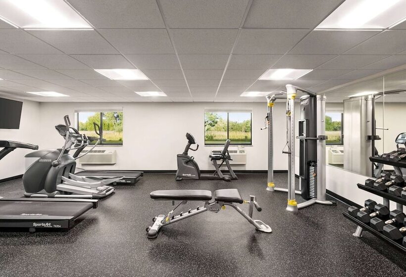 ホテル Americinn By Wyndham Baudette