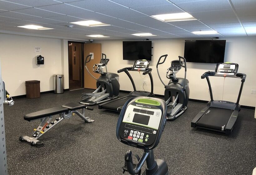 ホテル Americinn By Wyndham Baudette