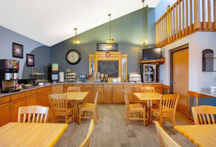 酒店 Americinn By Wyndham Coralville