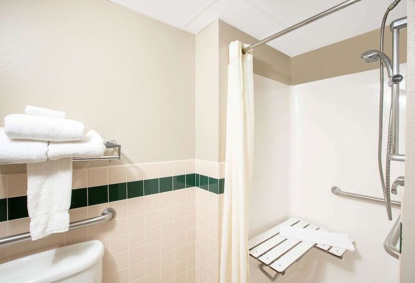 酒店 Americinn By Wyndham Coralville