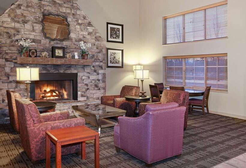 בית מלון כפרי Americinn By Wyndham Douglas/saugatuck