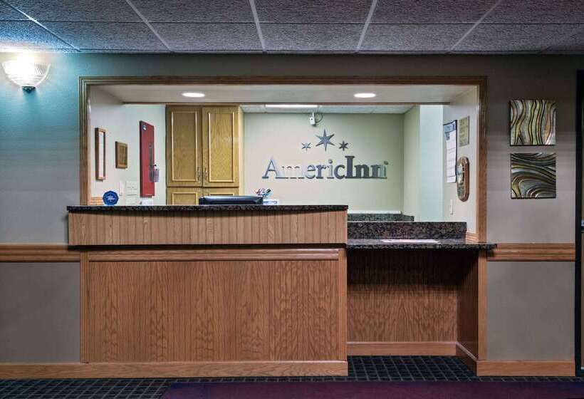 בית מלון כפרי Americinn By Wyndham Grundy Center