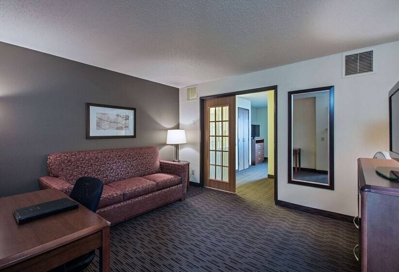 בית מלון כפרי Americinn By Wyndham Grundy Center