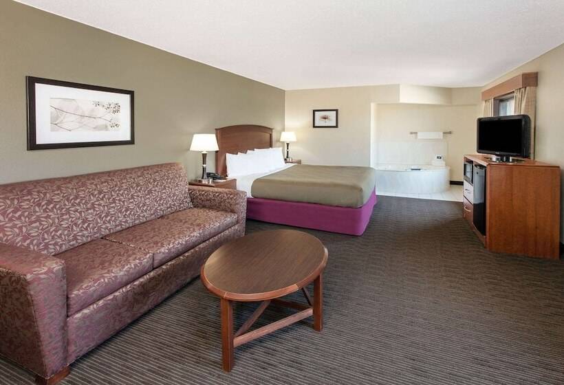 בית מלון כפרי Americinn By Wyndham Grundy Center