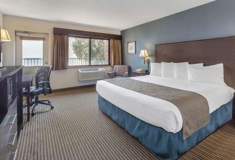 هتل Americinn By Wyndham Menominee