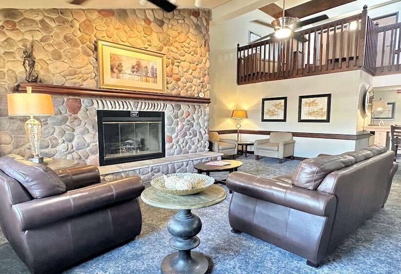 فندق Americinn By Wyndham Menominee