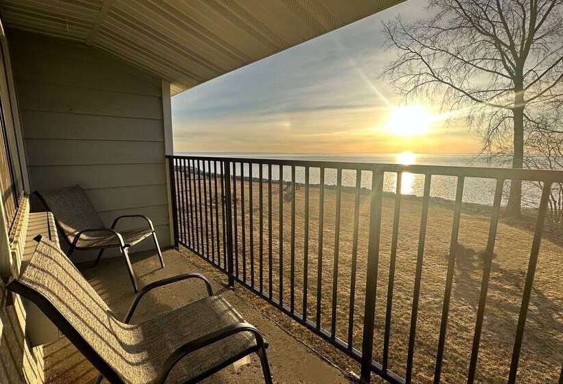 فندق Americinn By Wyndham Menominee