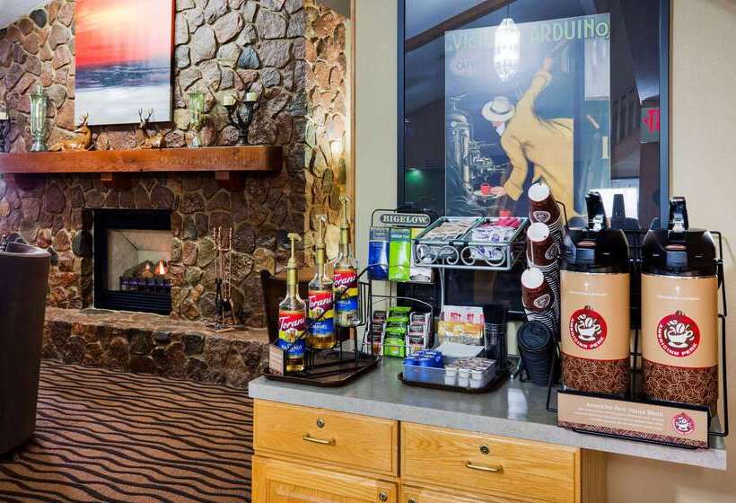 فندق Americinn By Wyndham Mora