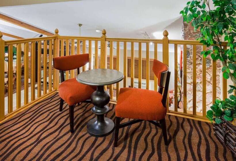 فندق Americinn By Wyndham Mora