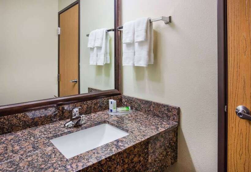 فندق Americinn By Wyndham Mora