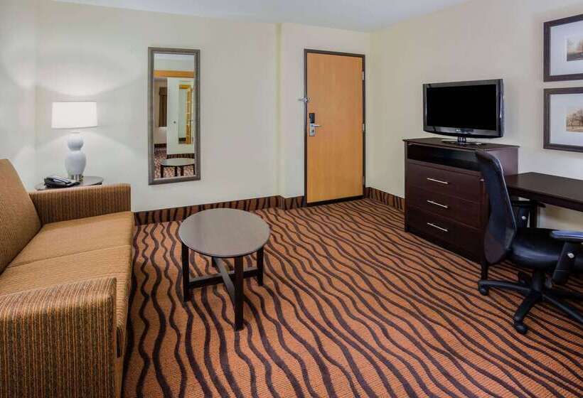 فندق Americinn By Wyndham Mora