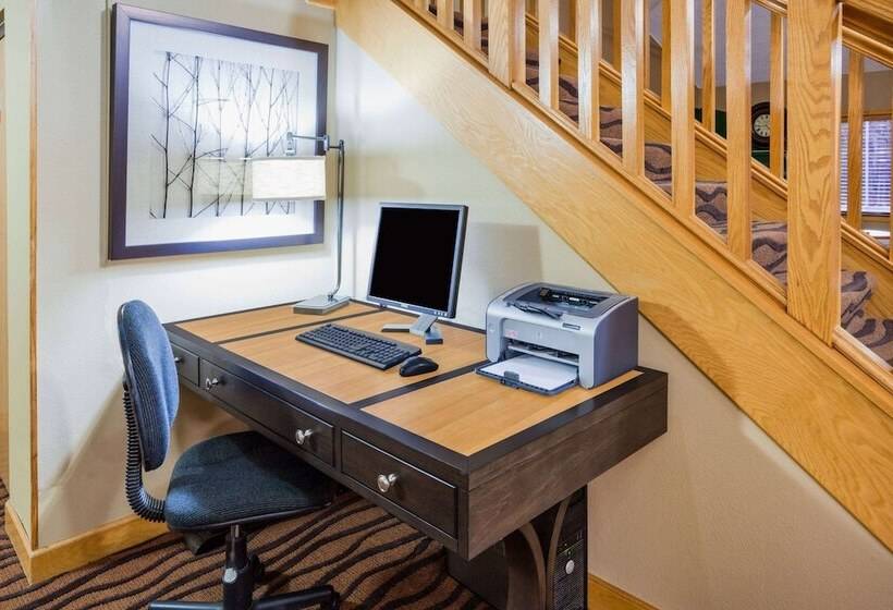 فندق Americinn By Wyndham Mora