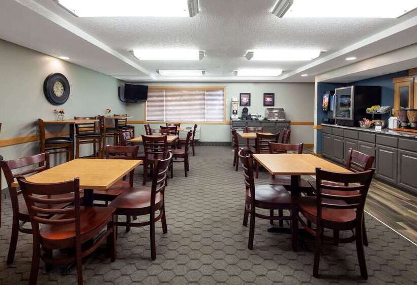 فندق Americinn By Wyndham Northfield