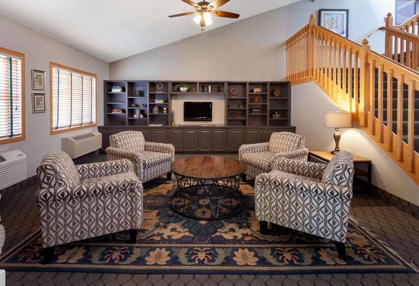 فندق Americinn By Wyndham Northfield