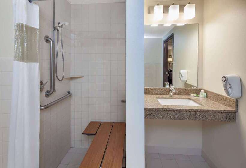 فندق Americinn By Wyndham Northfield