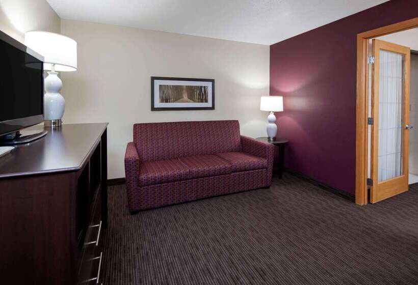 فندق Americinn By Wyndham Northfield