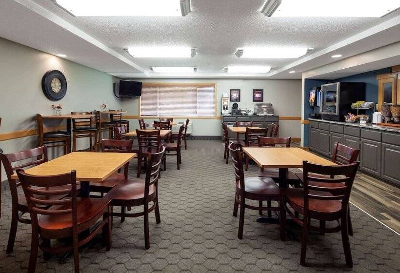 فندق Americinn By Wyndham Northfield