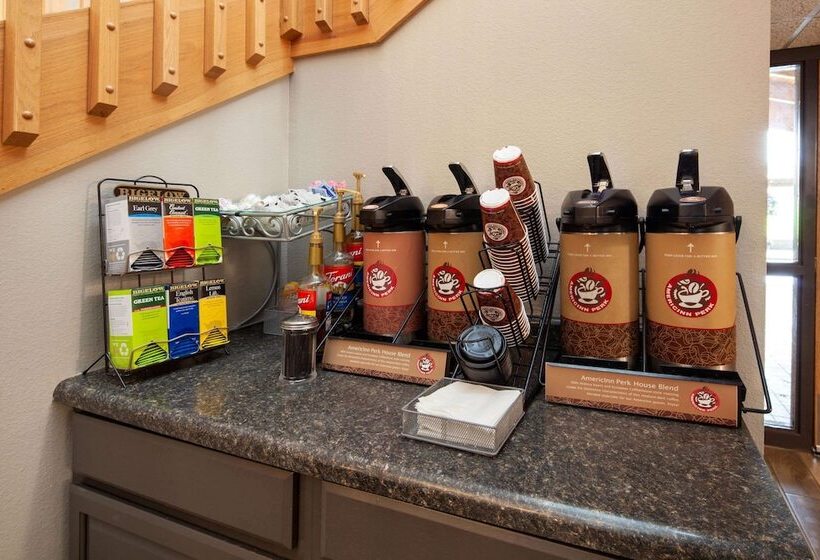 فندق Americinn By Wyndham Northfield