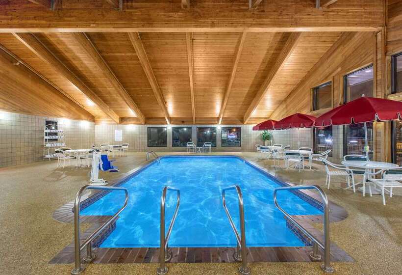 호텔 Americinn By Wyndham Okoboji