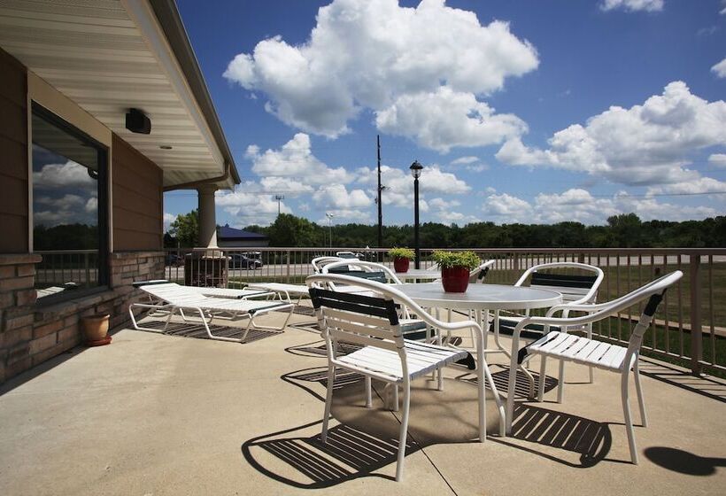 호텔 Americinn By Wyndham Okoboji