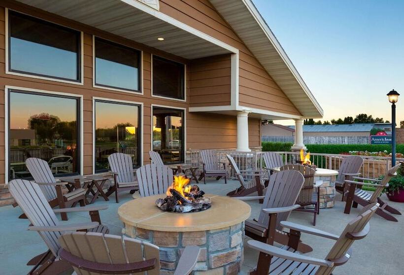 호텔 Americinn By Wyndham Okoboji