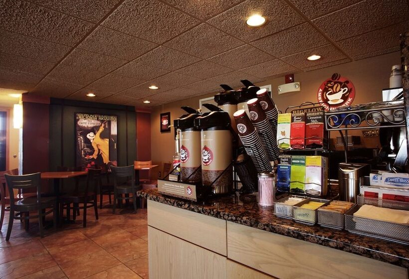 호텔 Americinn By Wyndham Okoboji