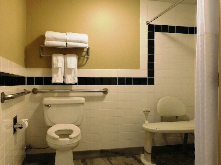 호텔 Americinn By Wyndham Okoboji