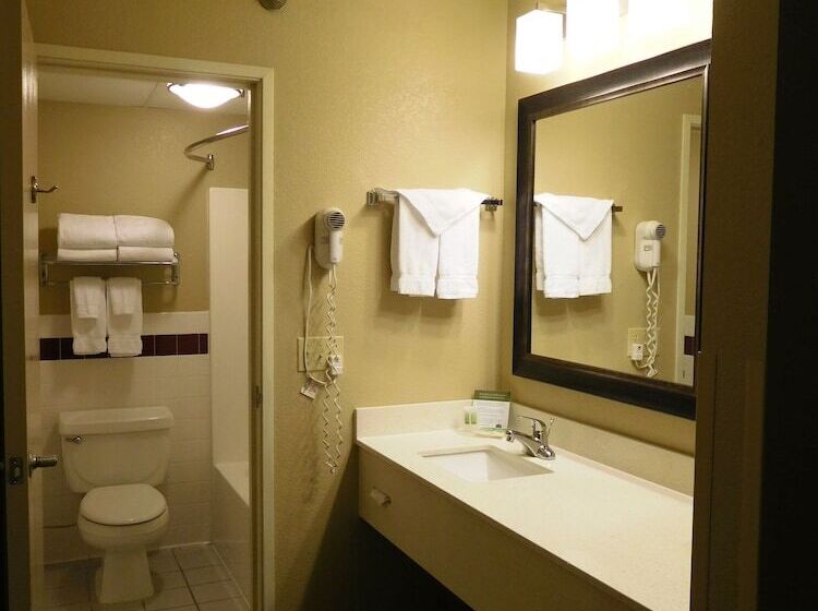 호텔 Americinn By Wyndham Okoboji