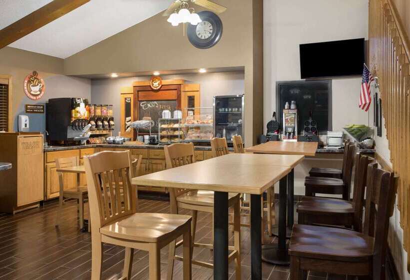 Отель Americinn By Wyndham Sioux City