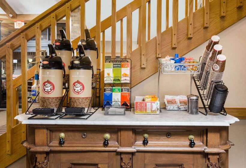 Отель Americinn By Wyndham Sioux City