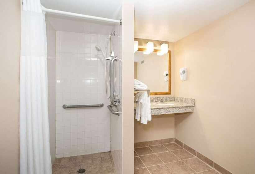 Отель Americinn By Wyndham Sioux City