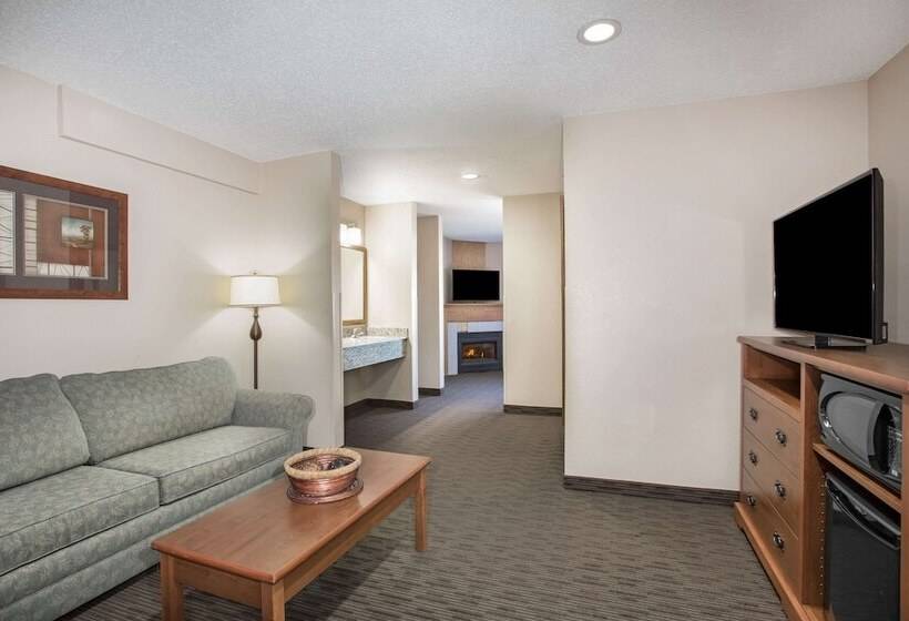 Отель Americinn By Wyndham Sioux City