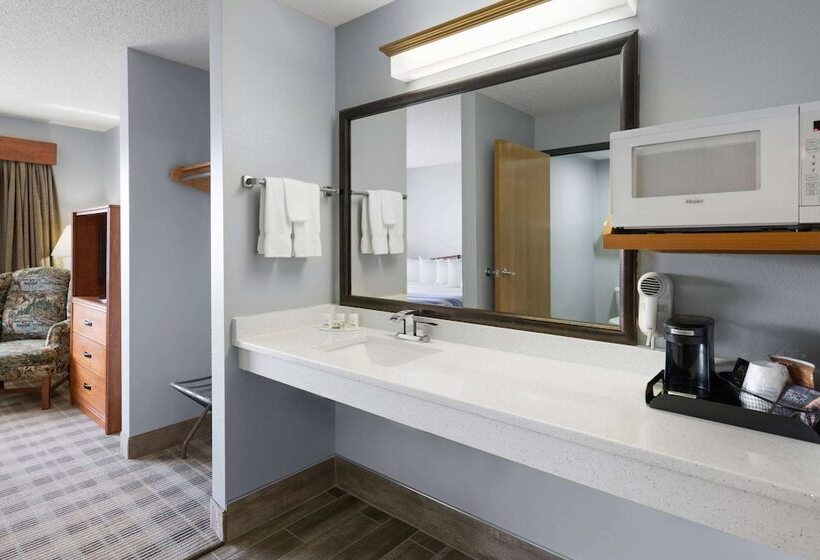 호텔 Americinn By Wyndham Stuart