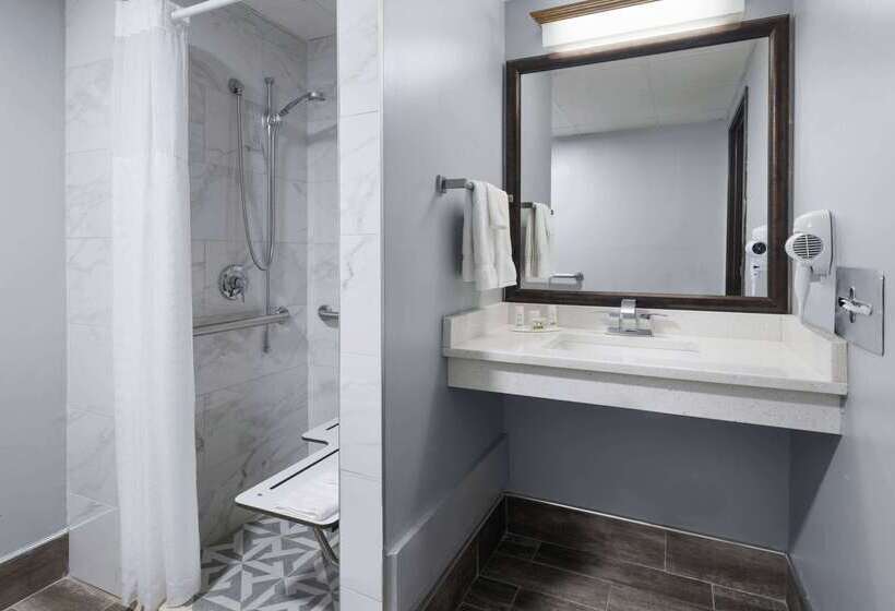 호텔 Americinn By Wyndham Stuart