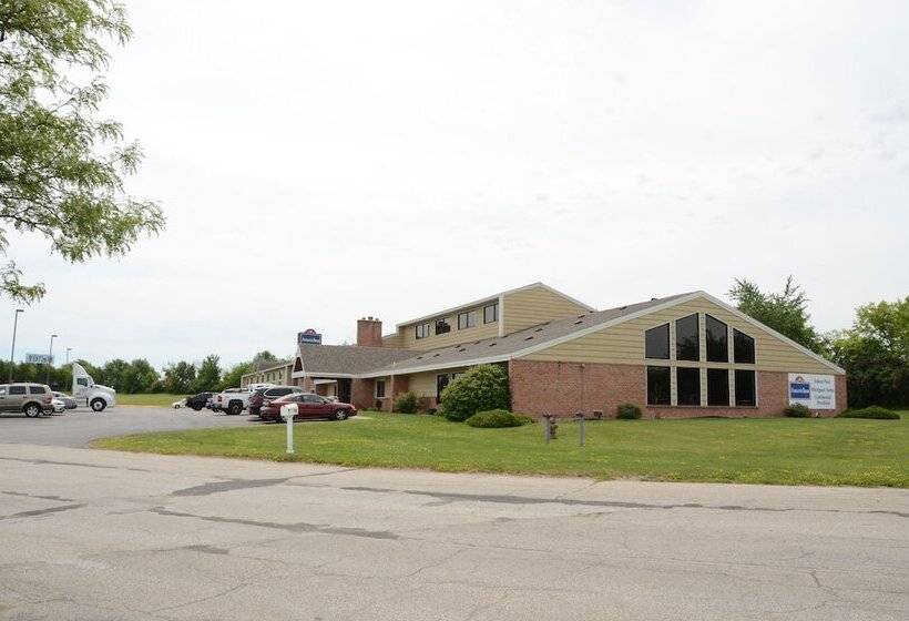 فندق Americinn By Wyndham West Burlington