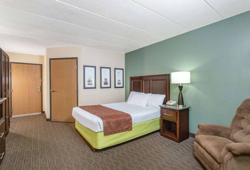 فندق Americinn By Wyndham West Salem