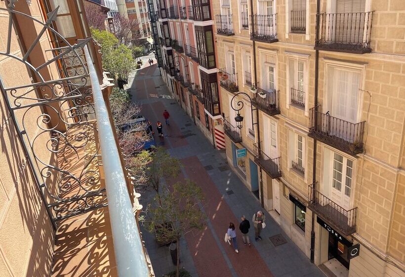 فندق Boutique Atrio