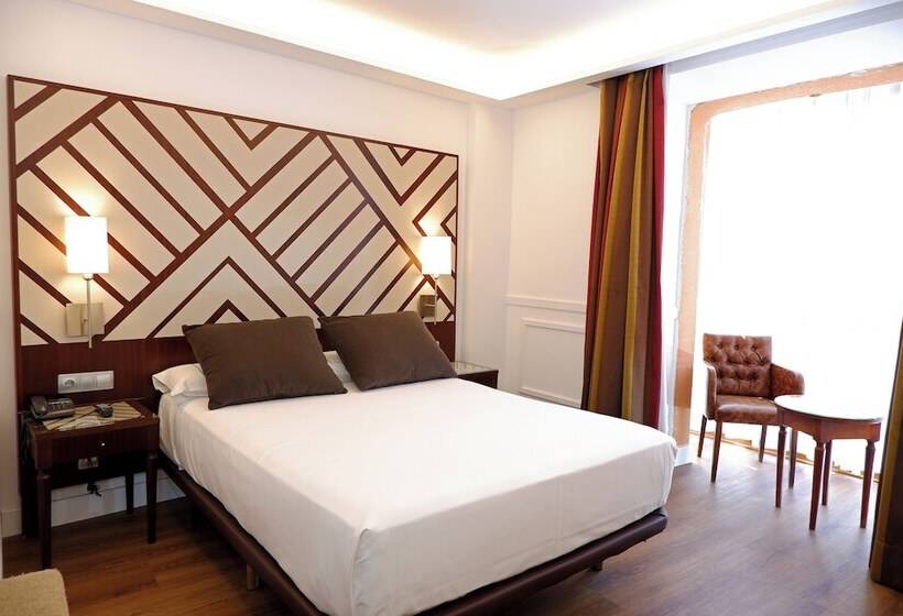 فندق Boutique Atrio