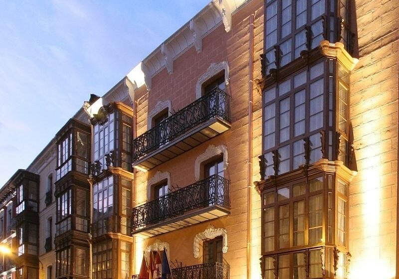 فندق Boutique Atrio