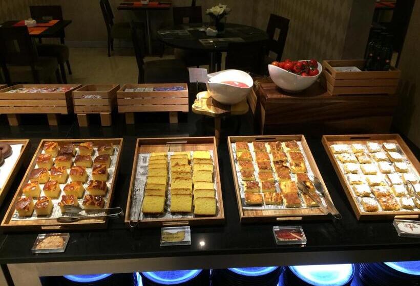 هتل Attica21 Coruna