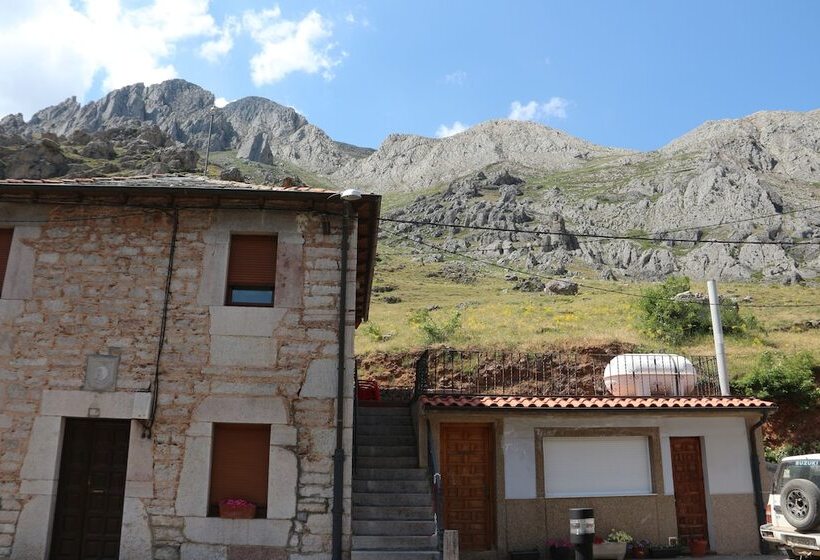 ホテル Balneario Caldas De Luna