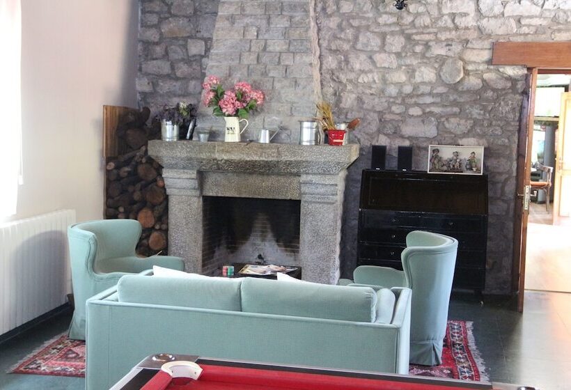 ホテル Balneario Caldas De Luna