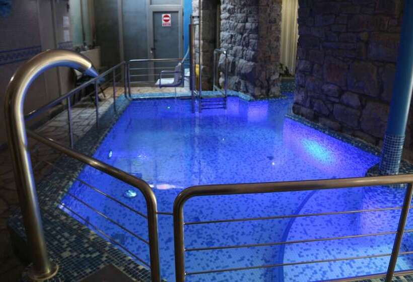 ホテル Balneario Caldas De Luna